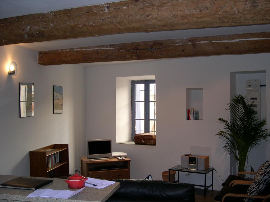 24 Rue De La Gaffe Villa Carcassonne Bagian luar foto